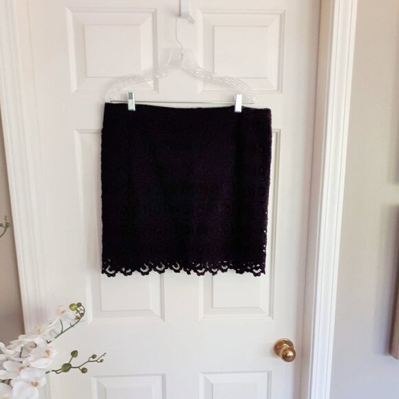 NWT Joe Fresh black floral lace-like skirt Size 14 - Picture 4 of 6